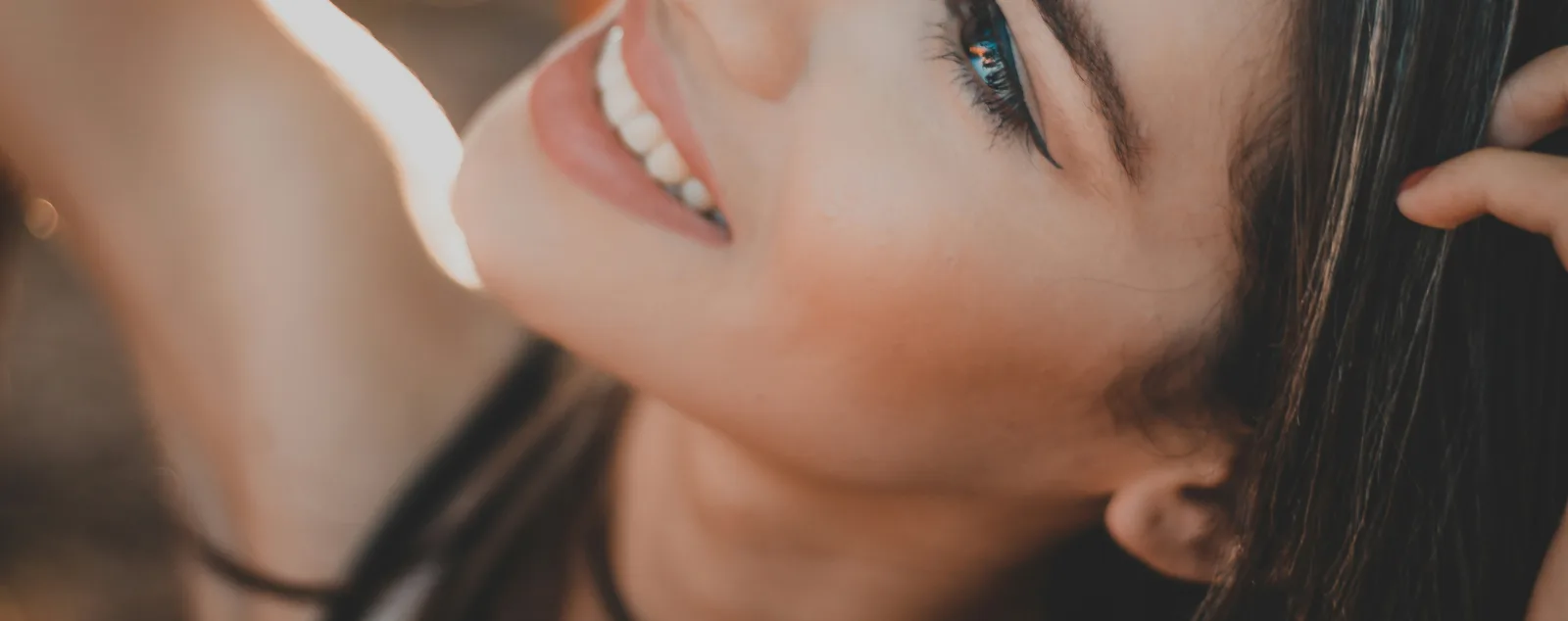 Jawline Filler (Jawline Contouring) application — Assoc. Prof. Hüray Hügül